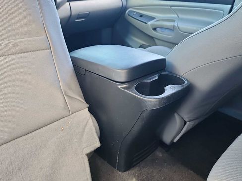 Used 2012 Toyota Tacoma PreRunner image 20