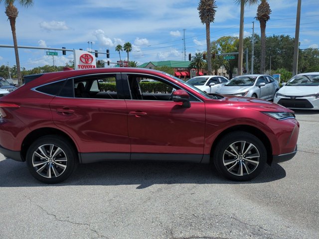 Certified 2023 Toyota Venza LE AWD/4WD image 4