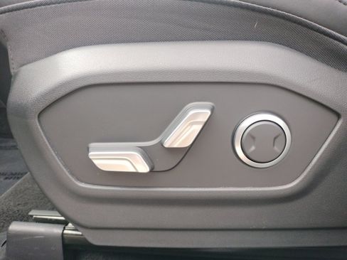 Used 2025 Hyundai Santa Fe SEL image 31