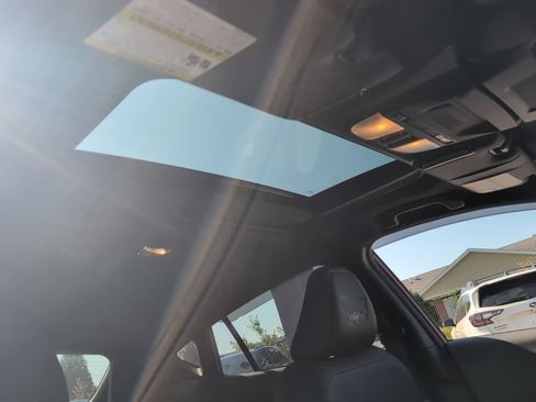 Certified 2024 Subaru Crosstrek 2.5i Wilderness w/ Crosstrek Mirror Package AWD/4WD image 43
