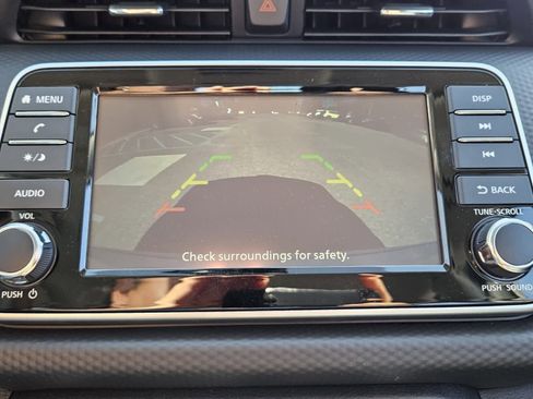 New 2025 Nissan Kicks Play S image 9