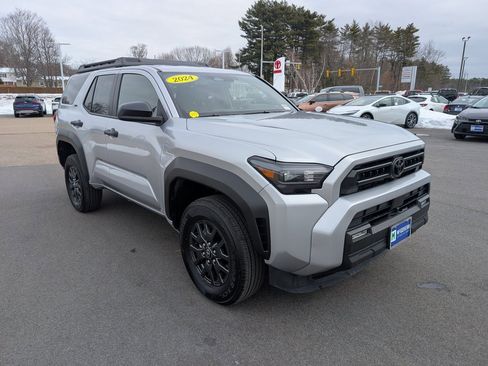 Used 2025 Toyota 4Runner SR5 image 8