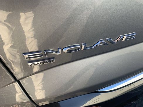 Certified 2020 Buick Enclave Essence w/ Sound and Sites Package image 32