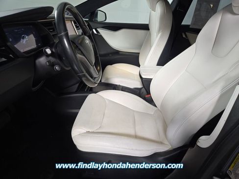Used 2020 Tesla Model S Long Range Plus image 9