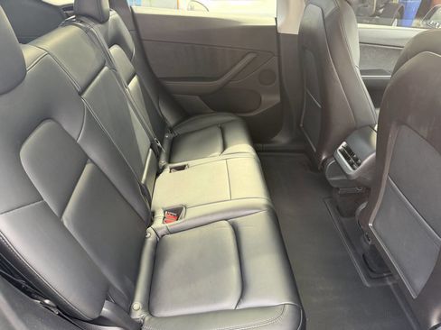 Used 2021 Tesla Model Y Performance AWD/4WD image 14