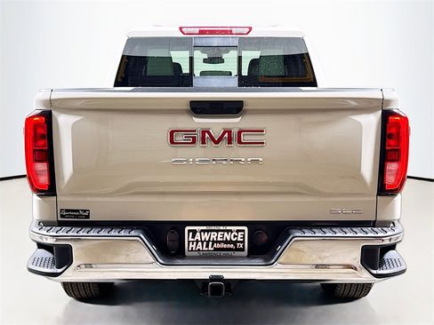 New 2026 GMC Sierra 1500 SLE w/ Preferred Package image 4