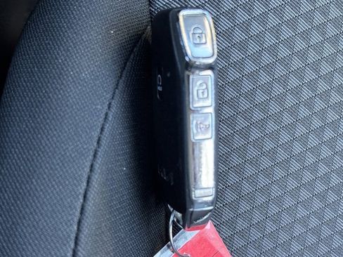 Used 2025 Kia Soul S image 38