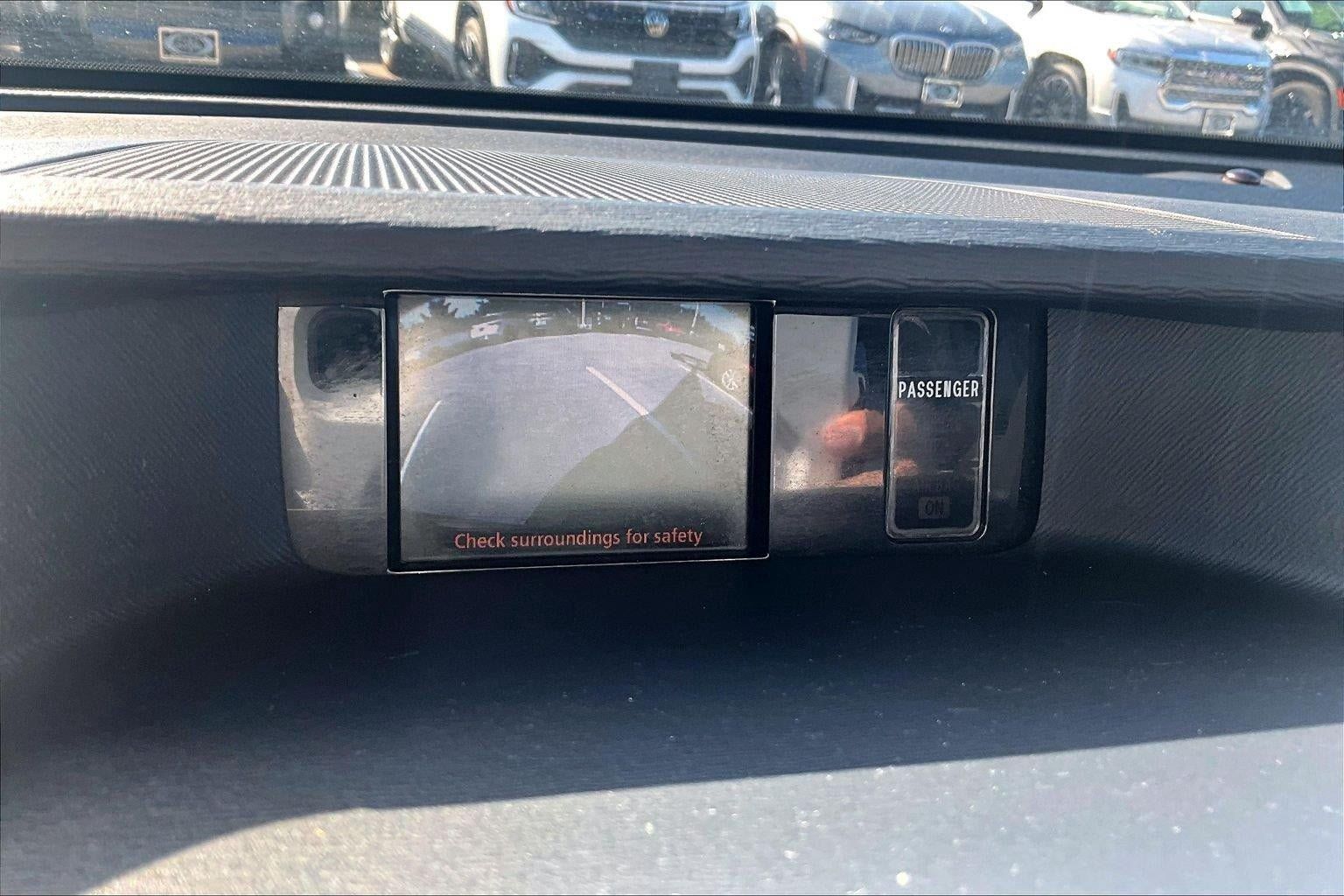 Used 2012 Toyota Sienna XLE w/ Entertainment Pkg AWD/4WD image 19
