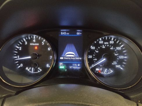 Used 2018 Nissan Rogue SL w/ Premium Package image 23