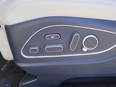 Certified 2026 Hyundai Palisade Calligraphy AWD/4WD image 8