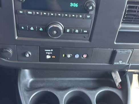 Used 2025 Chevrolet Express 2500 w/ Driver Convenience Package RWD image 18