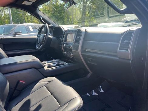 Used 2021 Ford Expedition XLT AWD/4WD image 31