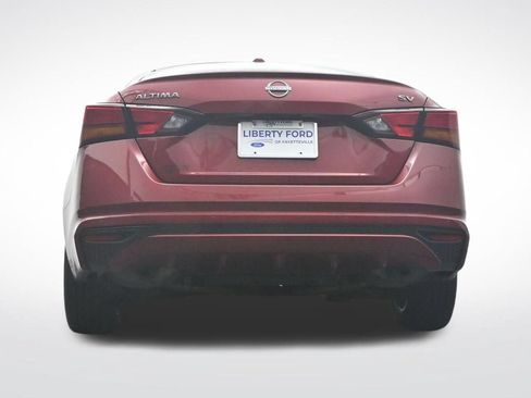 Used 2024 Nissan Altima 2.5 SV FWD image 44