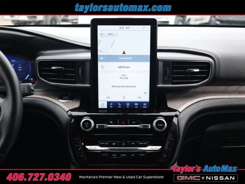 Used 2023 Ford Explorer Platinum w/ Technology Package AWD/4WD image 11