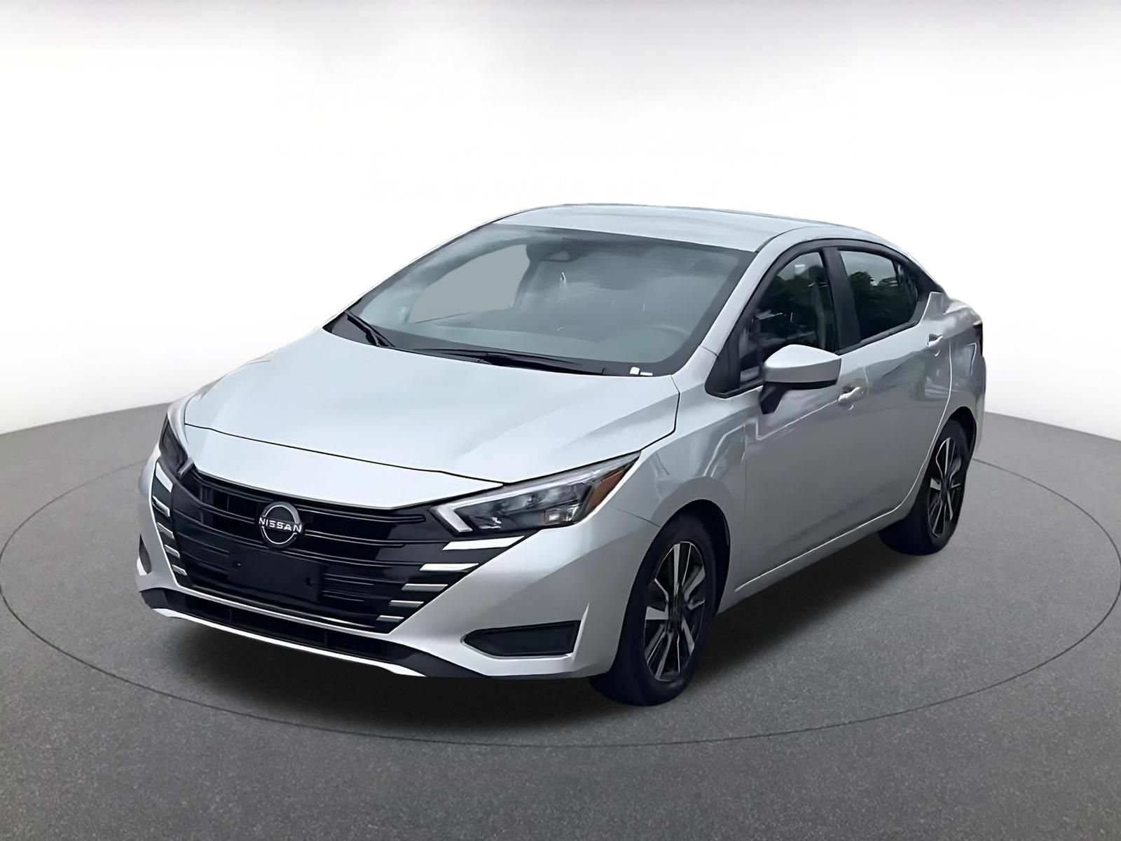 Used 2025 Nissan Versa SV FWD image 6