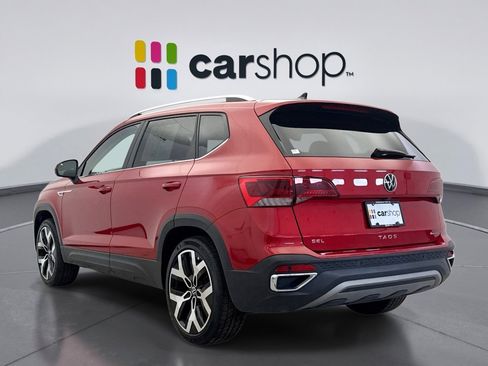 Used 2022 Volkswagen Taos SEL image 3