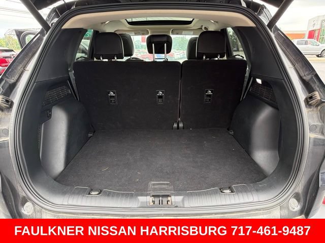 Used 2020 Ford Escape Titanium AWD/4WD image 22