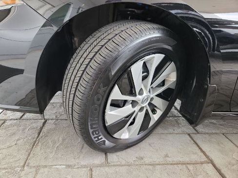 Certified 2024 Nissan Altima 2.5 S image 30