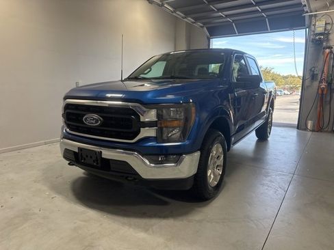 Used 2023 Ford F150 XLT image 2