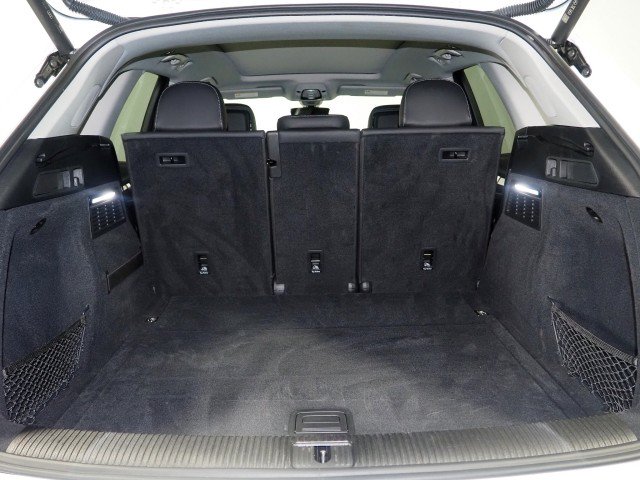 Used 2023 Audi Q5 2.0T Premium Plus w/ S Line w/ Premium Plus Package AWD/4WD image 47