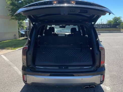 Used 2023 Kia Telluride SX X-Line AWD/4WD image 2