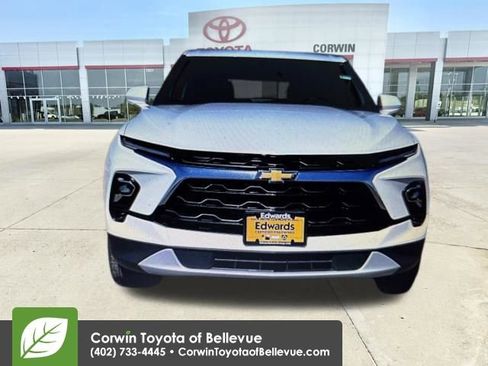 Used 2023 Chevrolet Blazer LT AWD/4WD image 6