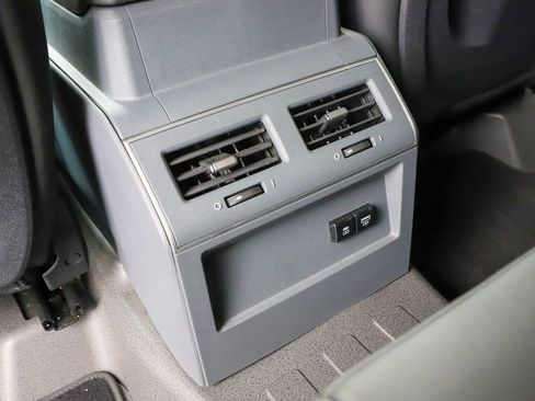 Used 2024 INEOS Grenadier Fieldmaster Edition image 53