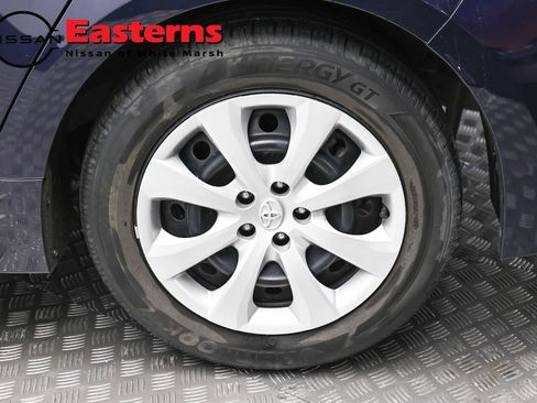 Used 2023 Toyota Corolla LE FWD image 8