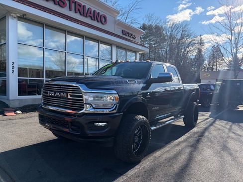 Used 2021 RAM 2500 Laramie image 2