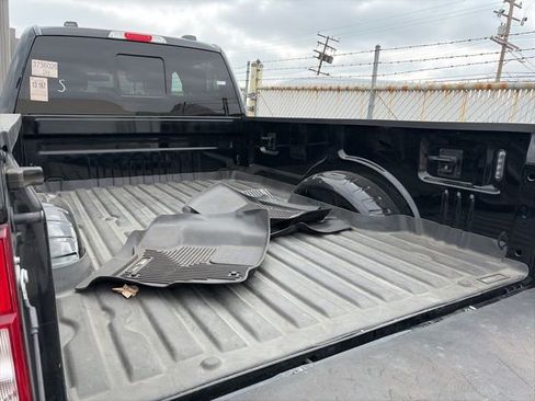 Used 2022 Ford F250 Lariat w/ Lariat Ultimate Package image 5