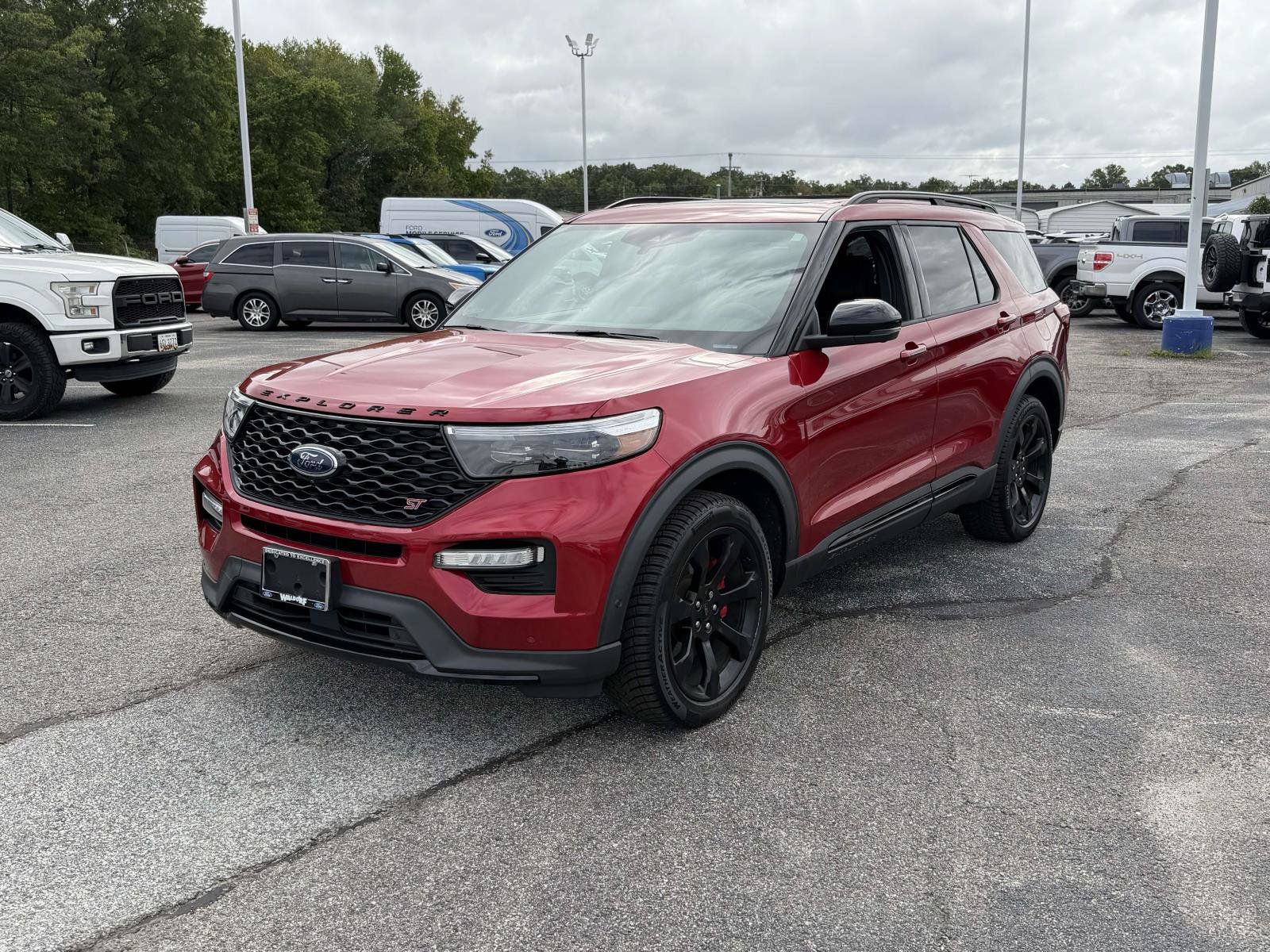 Used 2022 Ford Explorer ST w/ Equipment Group 401A AWD/4WD image 5