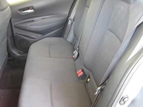 Used 2020 Toyota Corolla LE FWD image 28