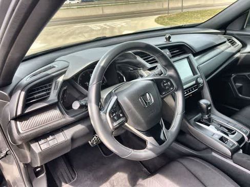 Used 2019 Honda Civic Sport image 15