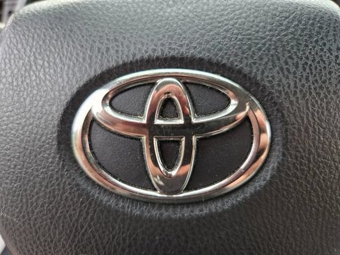 Used 2022 Toyota Camry LE FWD image 35