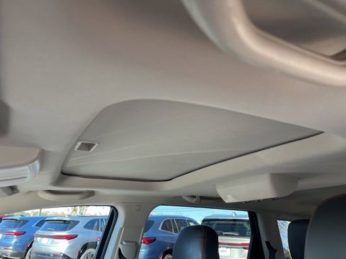 Used 2015 Dodge Journey R/T w/ Flexible Seating Group image 11