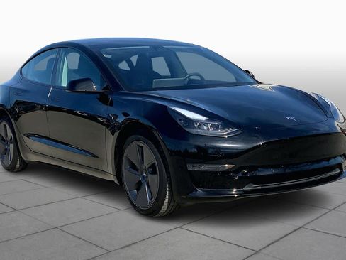 Used 2022 Tesla Model 3 image 3