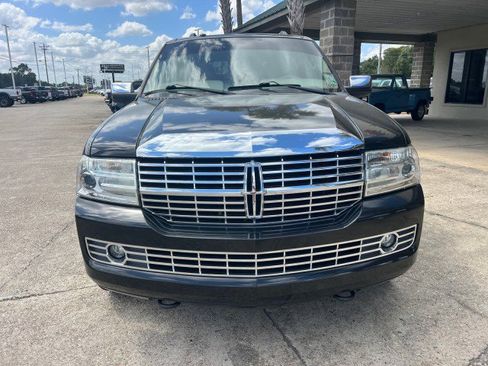 Used 2012 Lincoln Navigator 2WD image 13