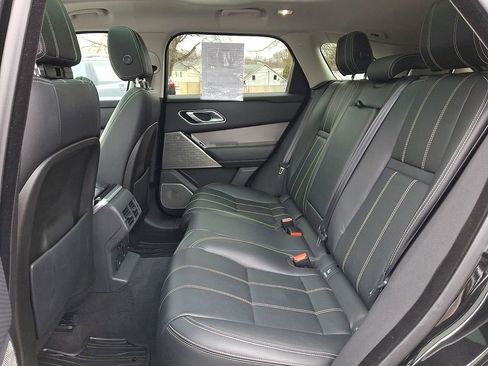 Used 2018 Land Rover Range Rover Velar S AWD/4WD image 10