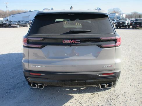 New 2026 GMC Acadia AT4 image 6