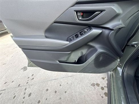 Used 2026 Subaru Crosstrek 2.0i Premium image 13