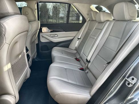 New 2026 Mercedes-Benz GLE 450e 4MATIC image 4