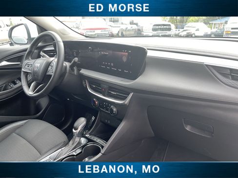 Certified 2025 Buick Encore GX Preferred AWD/4WD image 26