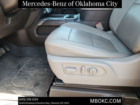 Used 2022 GMC Sierra 1500 SLT AWD/4WD image 19