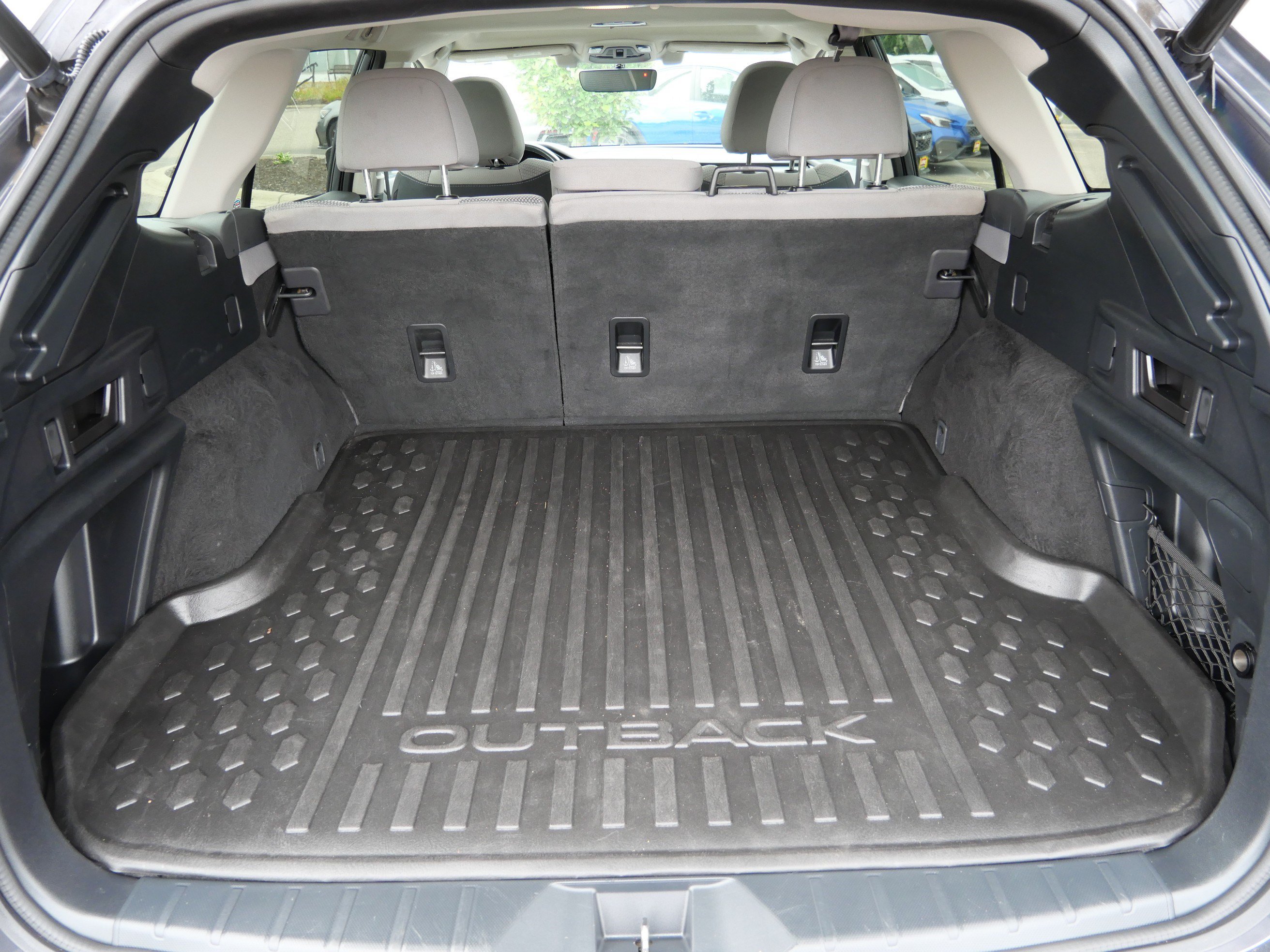 Used 2022 Subaru Outback Premium AWD/4WD image 18