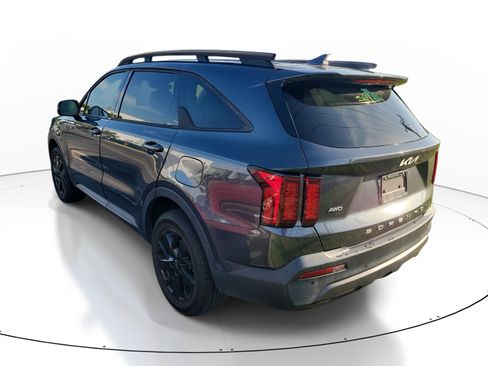 Used 2022 Kia Sorento S AWD/4WD image 6