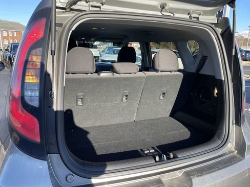 Used 2019 Kia Soul image 32