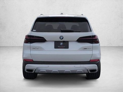 New 2026 BMW X5 xDrive50e AWD/4WD image 8