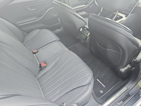 Certified 2023 Mercedes-Benz S 500 4MATIC image 11