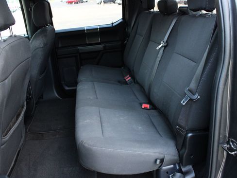 Used 2019 Ford F150 XLT w/ Equipment Group 302A Luxury AWD/4WD image 19