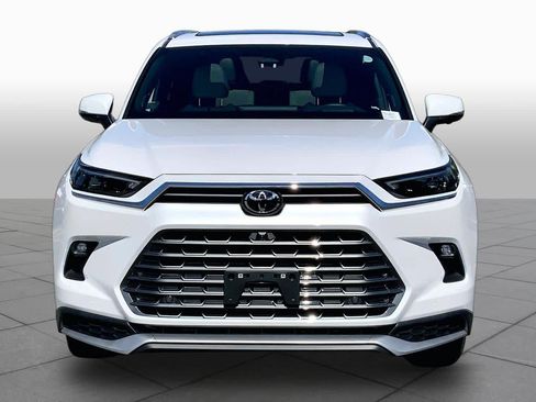 Used 2026 Toyota Grand Highlander AWD Hybrid image 4